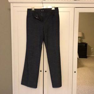 Career straight legs pant.